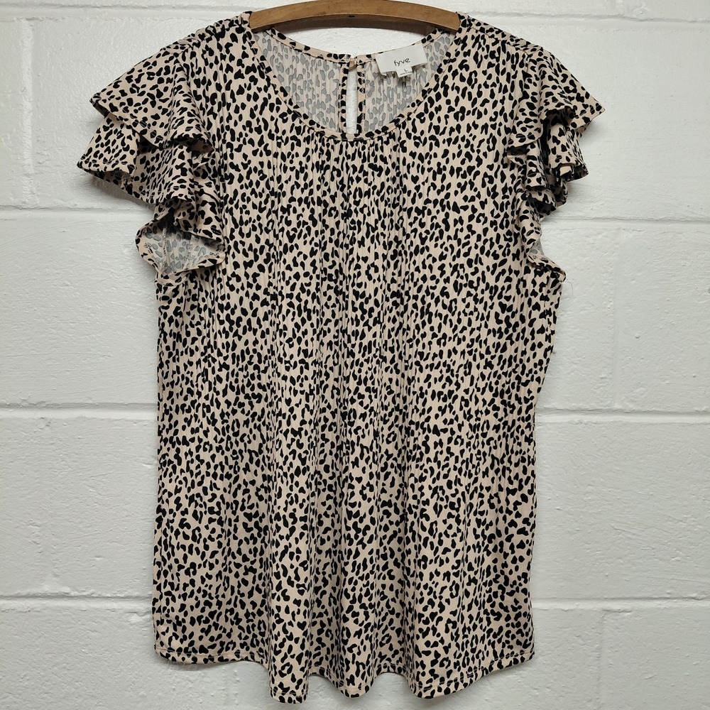 FYVE Womens LARGE Animal Print Flutter Sleeve Pleated Round Neck Blouse Cheetah
